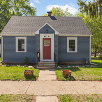 614 7th Ave NW, Faribault, MN (2)